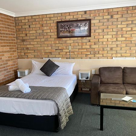 Buckaroo Motor Inn Warwick Kültér fotó