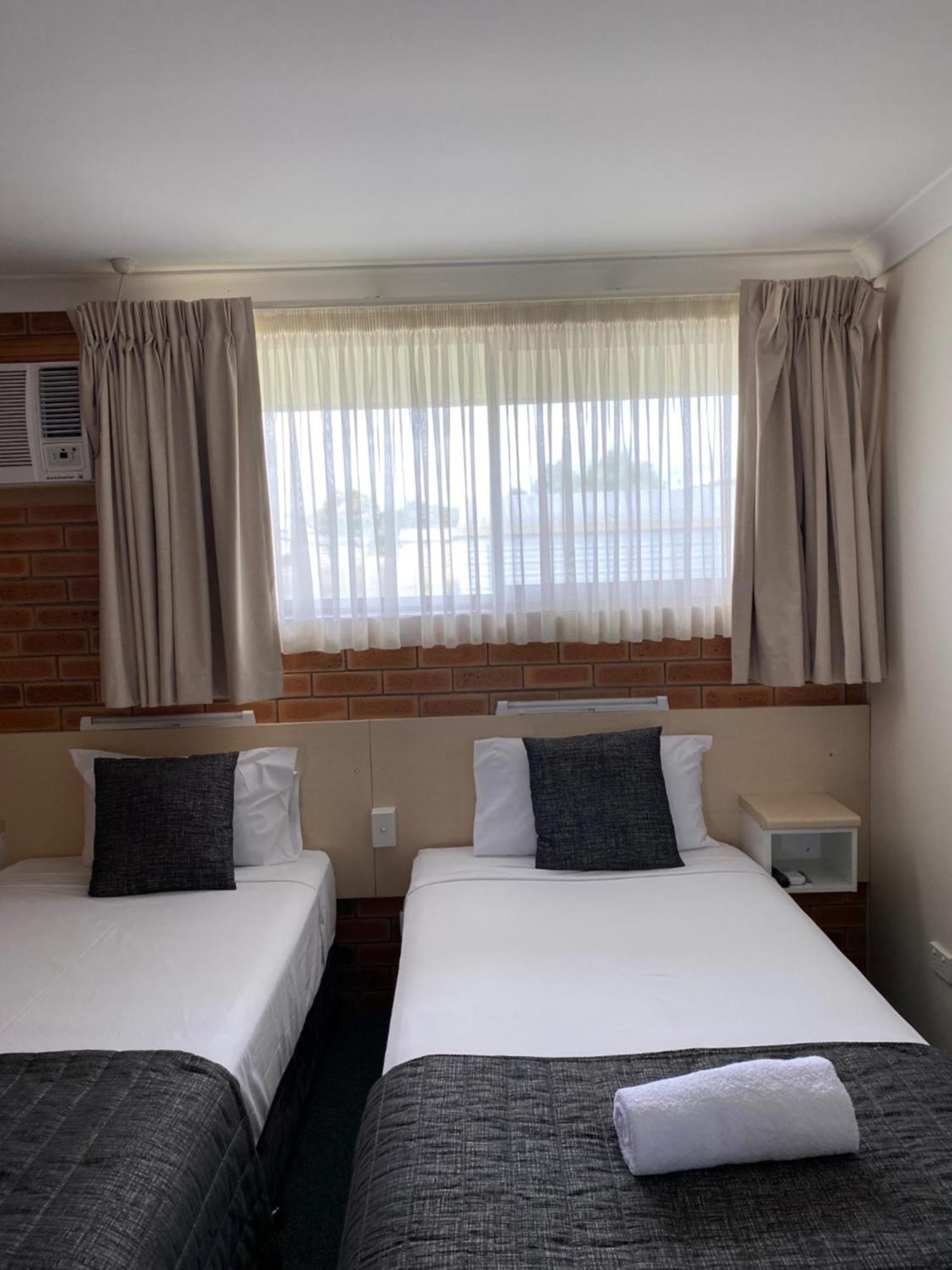 Buckaroo Motor Inn Warwick Kültér fotó