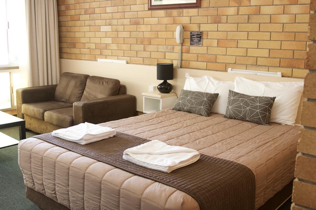 Buckaroo Motor Inn Warwick Kültér fotó